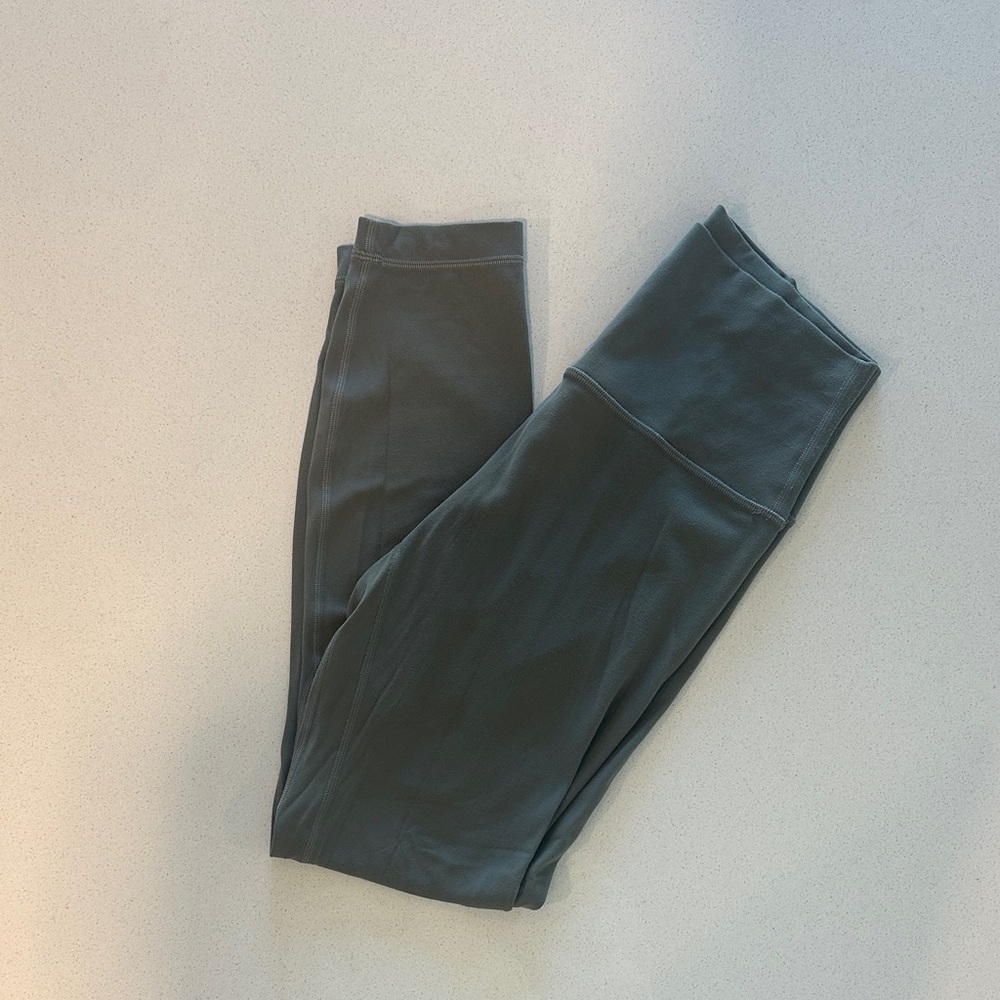 Lululemon Women’s Align High Rise Pant 25”- Olive Green